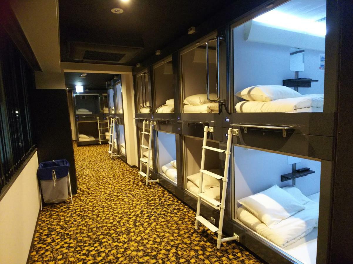Kobe Capsule Hotel Seki Exterior foto